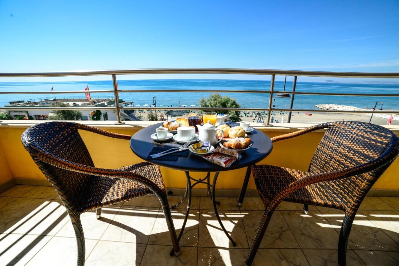 Hotel Panoramico Scauri  Luaran gambar
